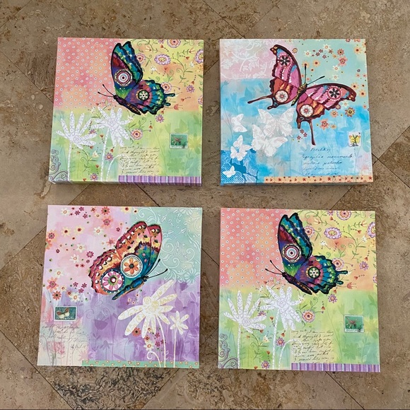 Set of 4 Oopsy Daisy butterfly canvases - Picture 1 of 8